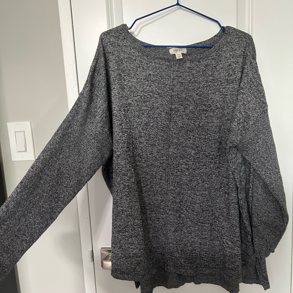 Heather Gray Long Sleeve lightweight  Sweater